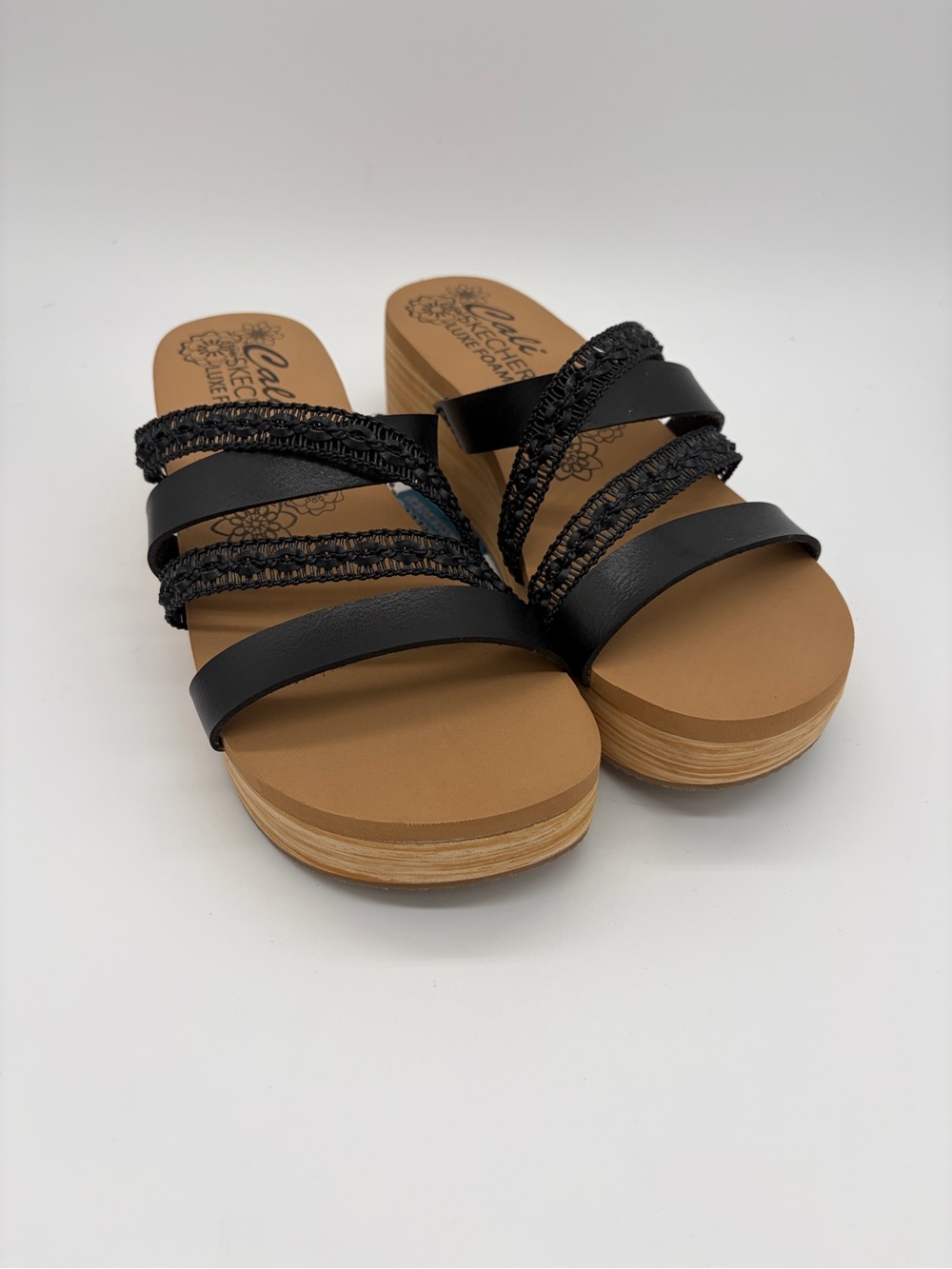 Skechers Cali Summers Black Strappy Platform Slide Sandals NIB 8.5